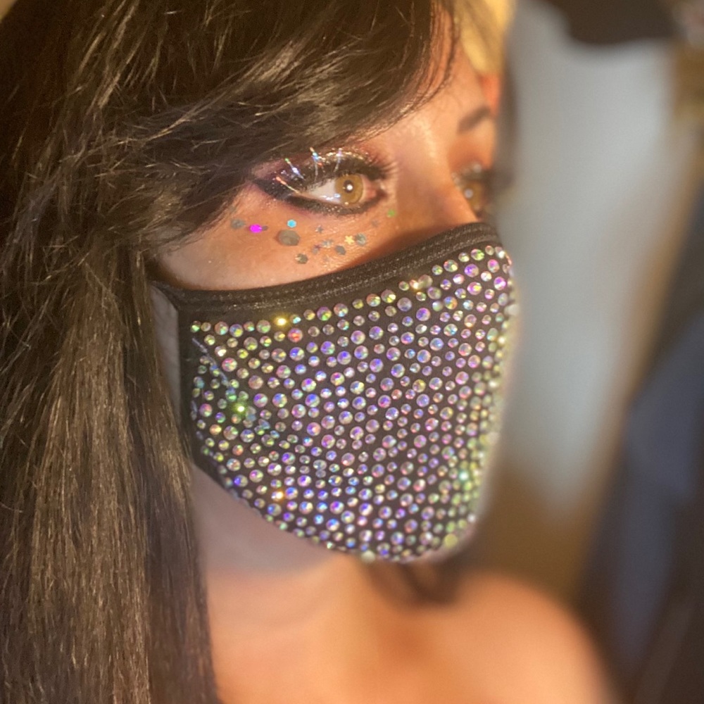🎉HP🎉 #1 Iridescent✨Crystal Face Mask - Picture 4 of 13
